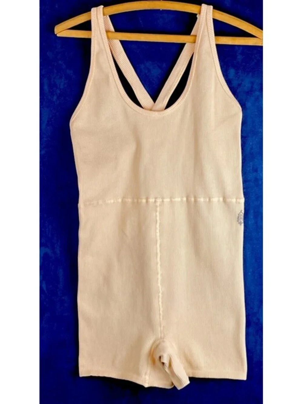 Free People Movement Free Style Shortsie Peaches Size M/L Ribbed Knit Stretch